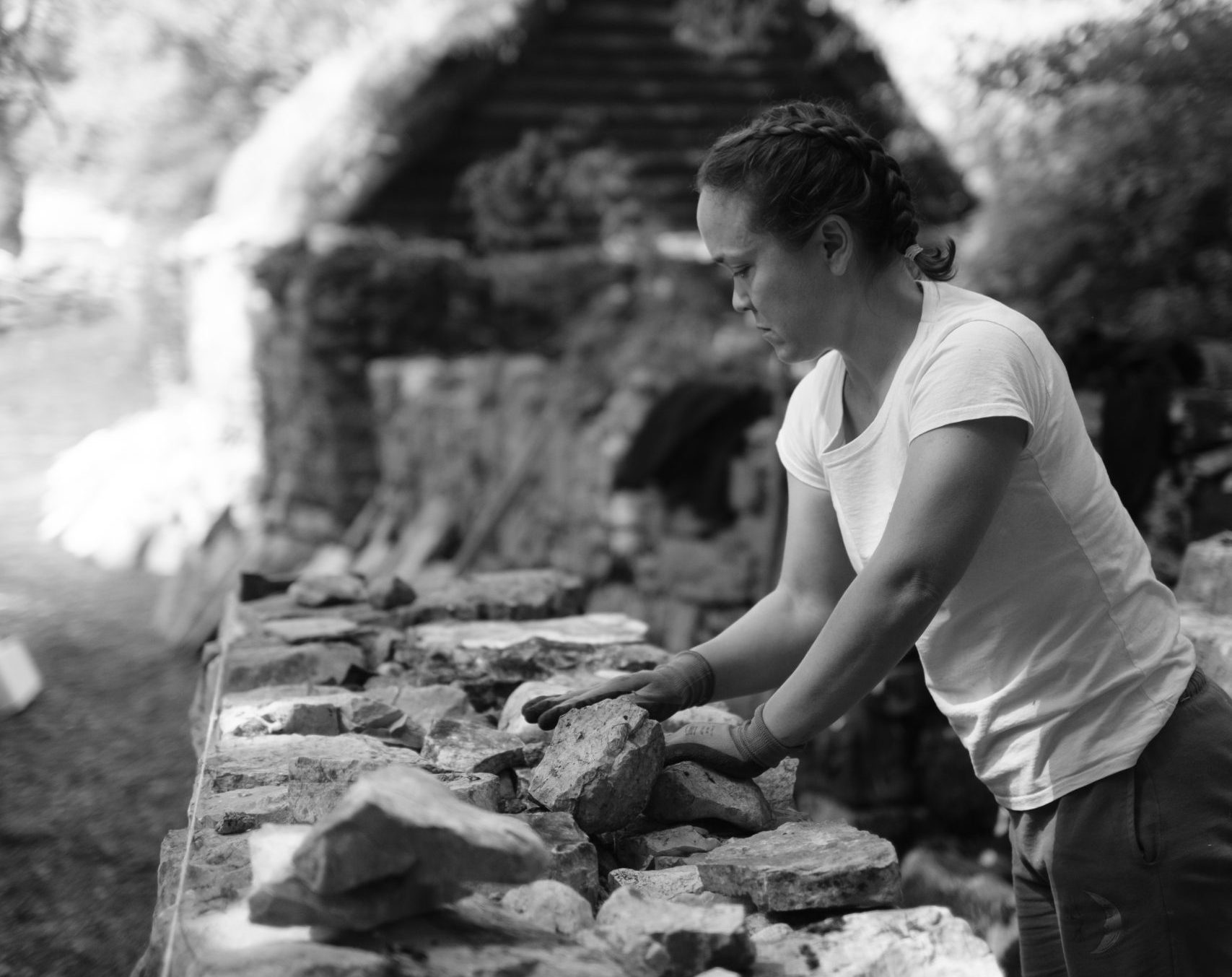 Dry stone workshop with Ana